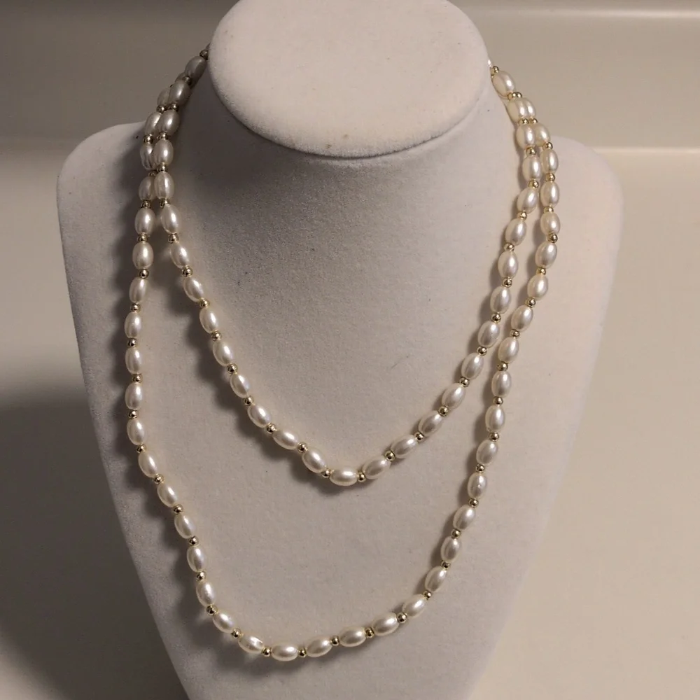 Elegant Pearl‎ And Gold Beaded Necklace
